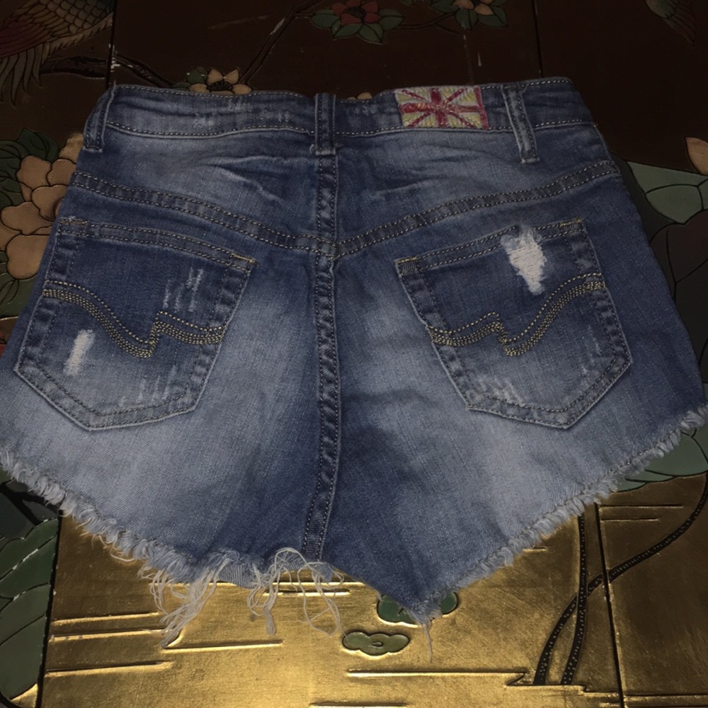 Short - Picture 6 of 9